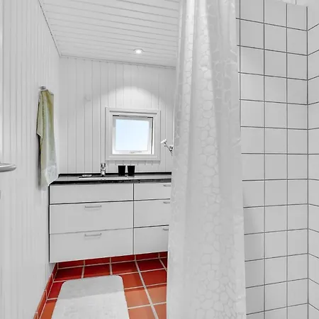 Vakantiehuis Three-bedroom In *